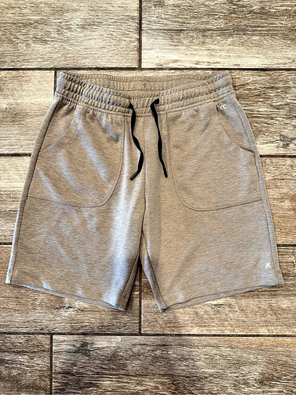 Kenneth Cole Active Tech Shorts Athletic Brown Small